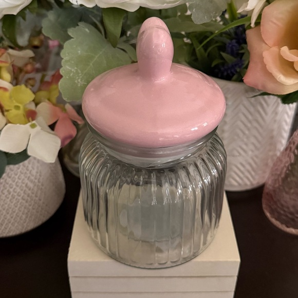 🆕🪷 LIMITED EDITION PINK HEART DECORATIVE GLASS CANDY & TRINKET JAR. BRAND NEW! - Picture 3 of 9